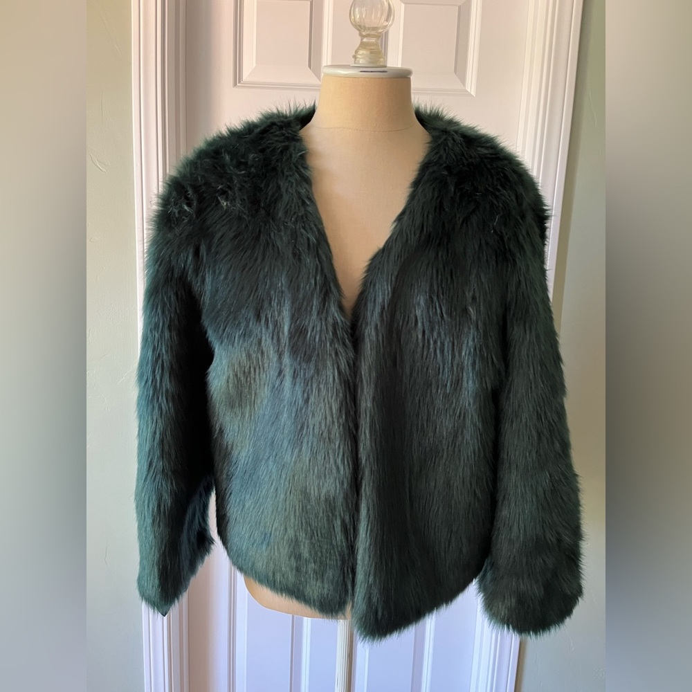 Luxurious Green / Balck Faux Fur Jacket